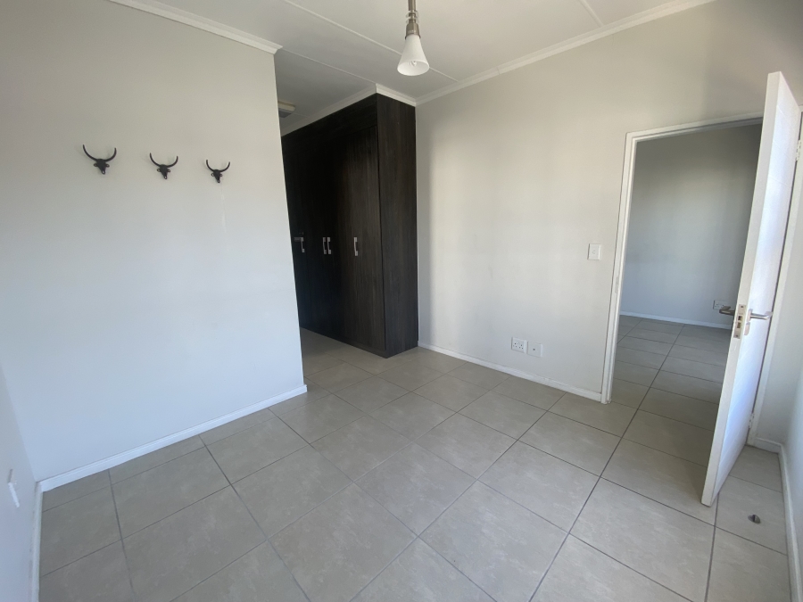 1 Bedroom Property for Sale in Sandown Western Cape
